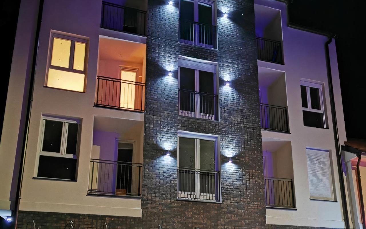 Millenium Apartment Соко Баня Екстериор снимка